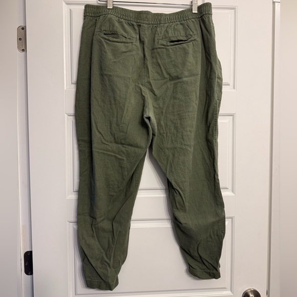 Green Old Navy Tapered Linen Pants Large - Picture 2 of 4